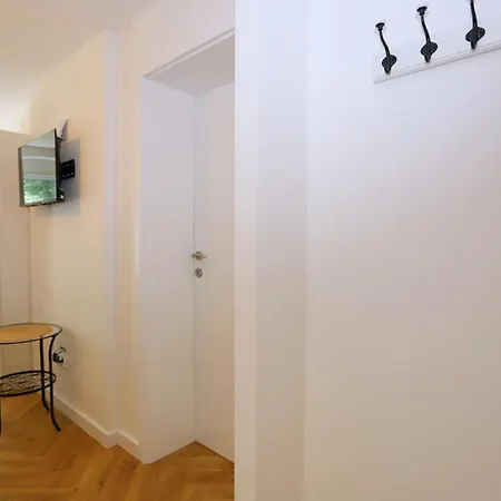 아파트 Miedzy Wiezami *